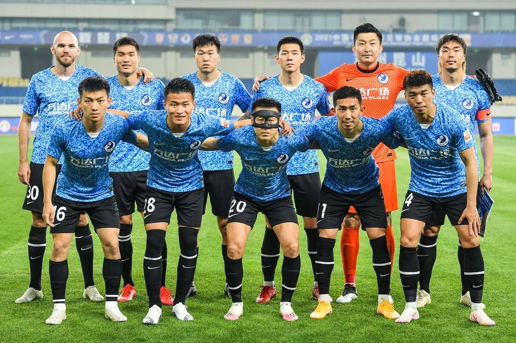 发辅以位